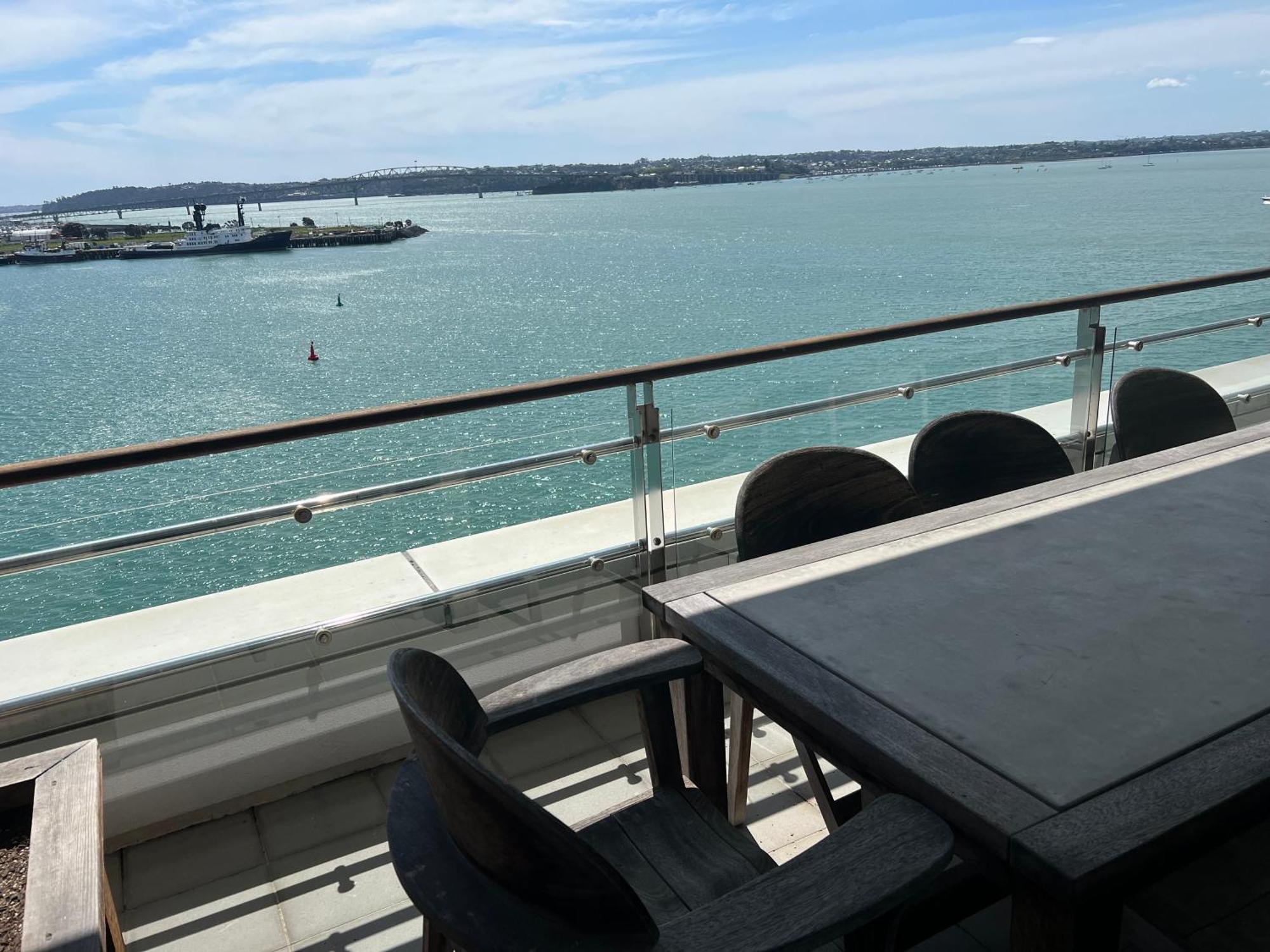 Waterfront Seaview Hotel Apartment - Same Building Block As Auckland Hilton Kültér fotó