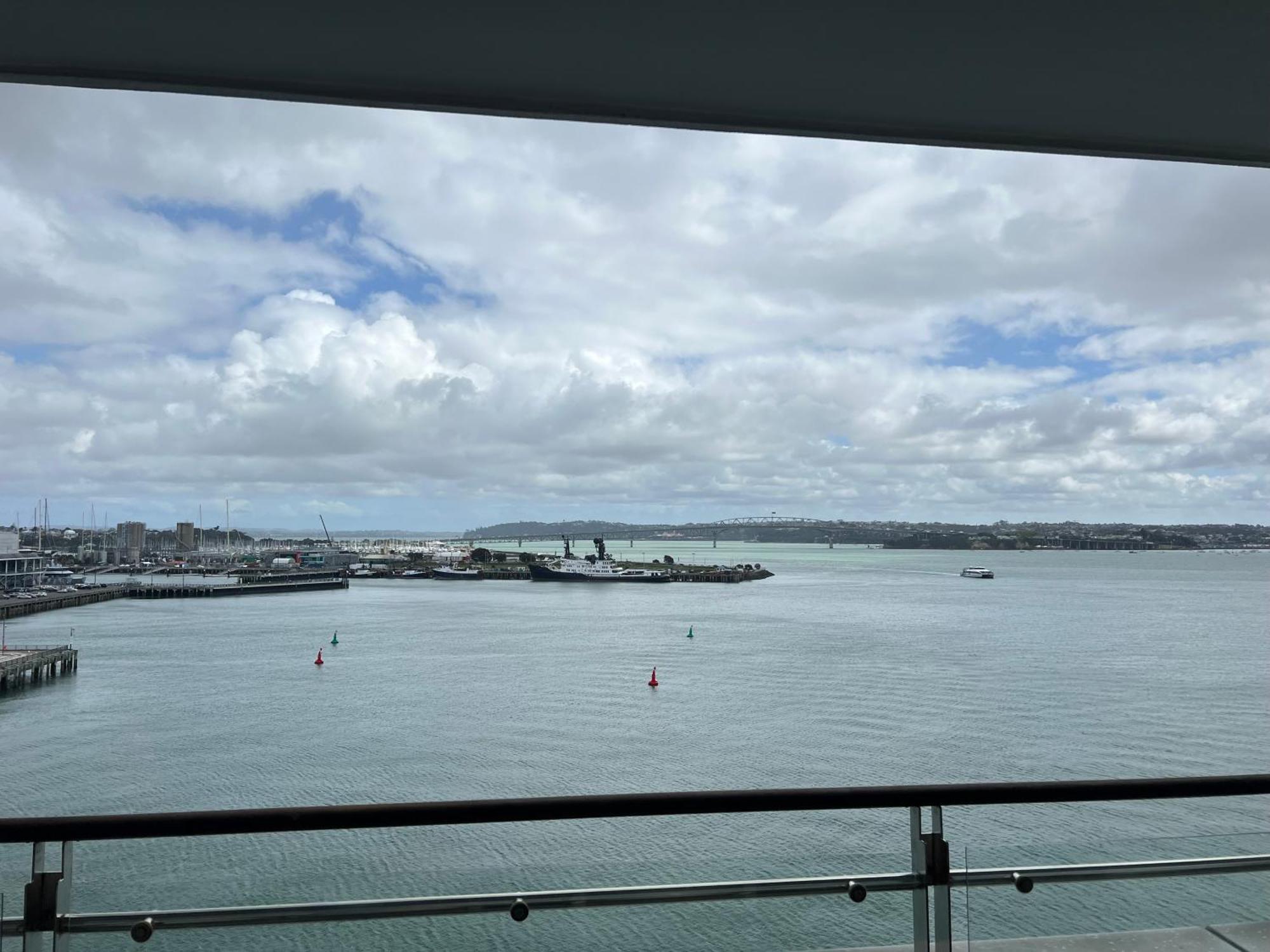 Waterfront Seaview Hotel Apartment - Same Building Block As Auckland Hilton Kültér fotó